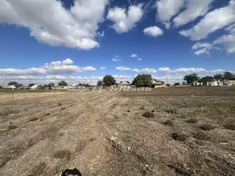 Участок в Крым, Красногвардейский район, Пятихатское с/пос, с. ...