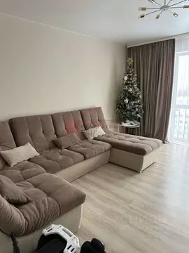 2-к кв. Белгородская область, Старый Оскол Макаренко мкр, 41А (59.0 м)