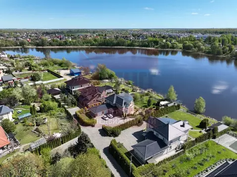 Дом в Калининградская область, Гурьевский муниципальный округ, пос. ...