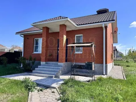 Дом в Белгородская область, Белгородский район, Никольское с/пос, с. ...