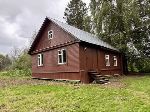 Дом в Псковская область, Псковский район, Середкинская волость, д. ...