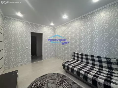 1-комнатная квартира: Октябрьский, улица Рахимьяна Насырова, 3 (28 м)