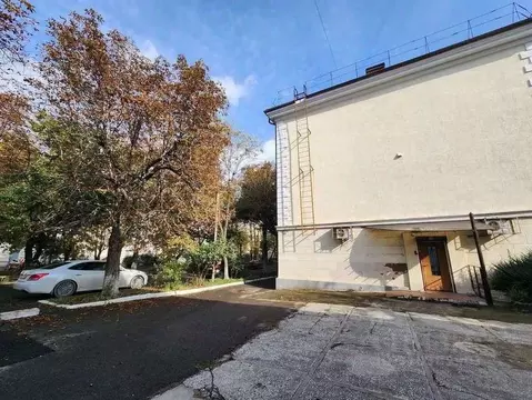 Офис в Краснодарский край, Новороссийск ул. Губернского, 13 (60 м)