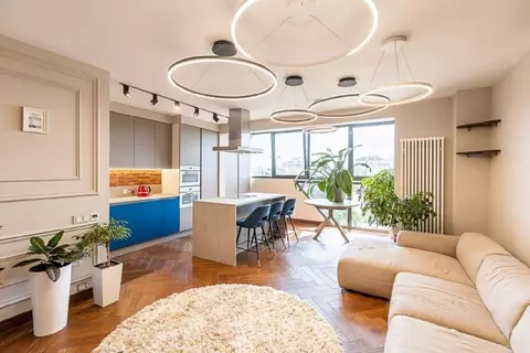 2-к кв. Краснодарский край, Сочи Центральный мкр, ул. Роз, 36 (70.0 м)