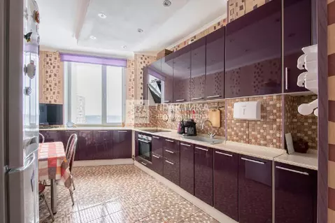 Продается 2-комнатная квартира