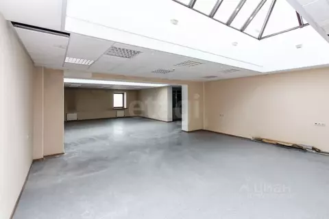 6-к кв. Тюменская область, Тюмень Комсомольская ул., 58 (309.9 м)