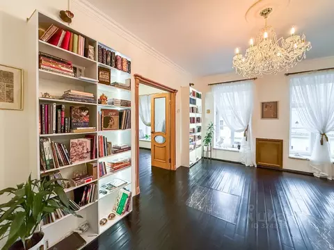 2-к кв. Санкт-Петербург Кирочная ул., 7 (100.0 м)