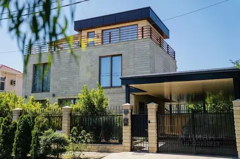 Дом в Краснодарский край, Сочи Адлер жилрайон, ул. Бестужева (250 м)