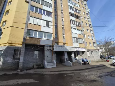 Помещение свободного назначения в Кировская область, Киров Октябрьский ...