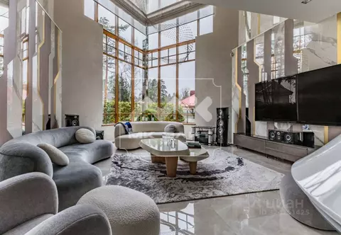 Дом в Санкт-Петербург пос. Репино, Вокзальная ул., 2а (410 м)