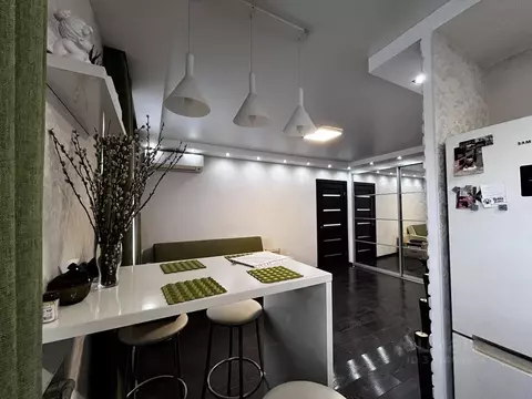 2-к кв. Волгоградская область, Волгоград Комсомольская ул., 18 (39.2 ...