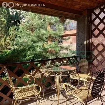 Дом в Калининград, Орудийная улица (290 м)