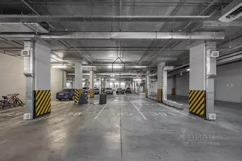 Гараж в Санкт-Петербург просп. Ветеранов, 171к5 (13 м)