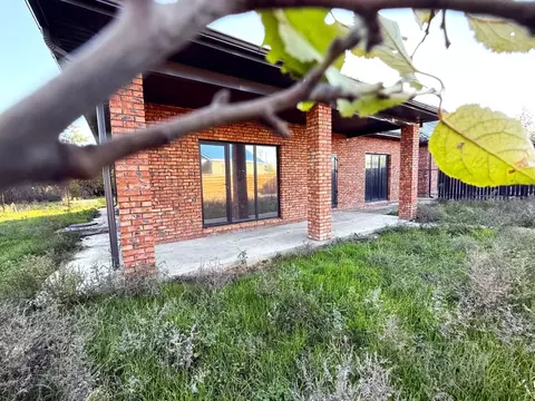 Коттедж в Адыгея, Тахтамукайский район, Козет аул Кольцевая ул. (93 м)