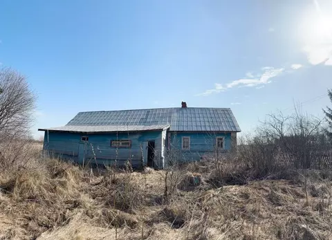 Дом в Вологодская область, Шекснинский район, Сиземское с/пос, д. ...