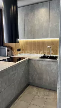 2-к кв. Тюменская область, Тюмень ул. Федюнинского, 64к2 (63.6 м)