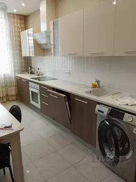 2-к кв. Москва пос. Коммунарка, ул. Липовый Парк, 7к2 (68.0 м)