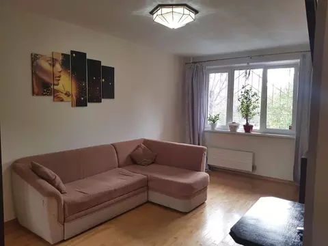 3-к кв. Москва Харьковский проезд, 9К1 (72.1 м)