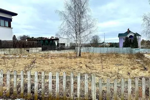 Участок в Московская область, Одинцовский городской округ, Малое ...