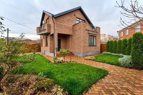 Дом в Краснодарский край, Краснодар ул. Кубанка (214 м)