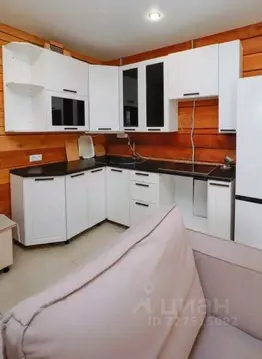 Дом в Иркутская область, Иркутский муниципальный округ, д. Грановщина ...