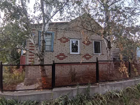 Дом в Ростовская область, Белокалитвинский район, Горняцкое с/пос, ...