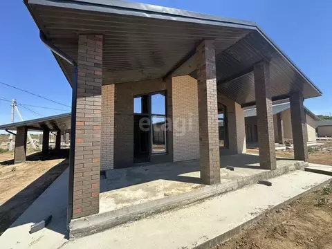 Дом в Астраханская область, Приволжский район, пос. Кирпичного Завода ...