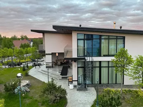 Дом в Ленинградская область, Выборгский район, Первомайское с/пос, ...