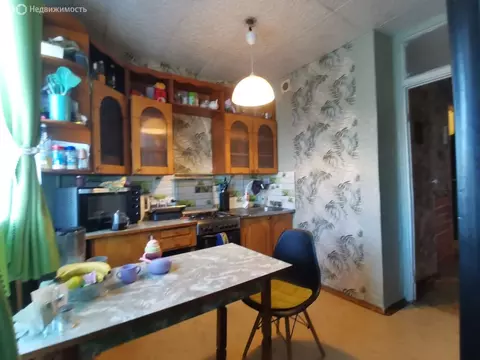 3-комнатная квартира: Луга, проспект Володарского, 34 (74 м)