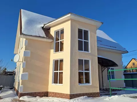 Дом в Оренбургская область, Оренбургский район, с. Нежинка Почтовая ...