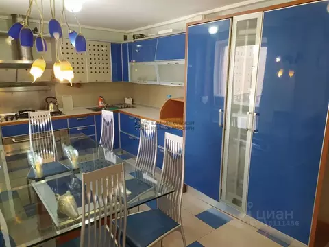 3-к кв. Башкортостан, Уфа ул. Кирова (118.0 м)