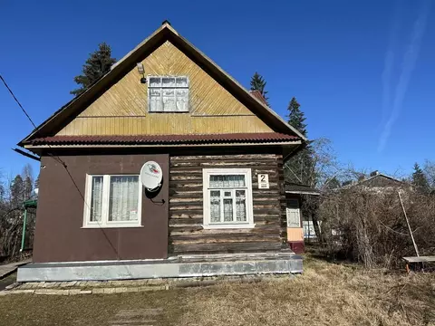 Дом в Ленинградская область, Гатчинский муниципальный округ, Сиверский ...