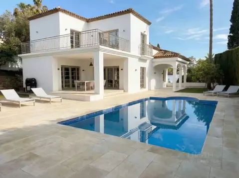 Дом в Краснодарский край, Сочи Благодатная ул. (175 м)