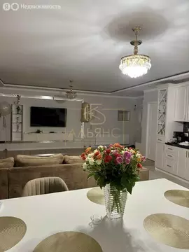 4-комнатная квартира: Владикавказ, улица Гастелло, 65 (132 м)