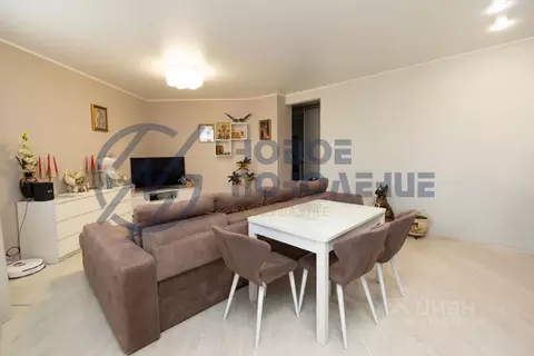 1-к кв. Омская область, Омск ул. Красный Путь, 101к2 (58.0 м)