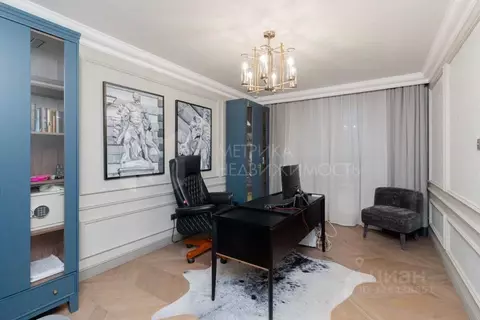 3-к кв. Тюменская область, Тюмень ул. Раушана Абдуллина, 7 (120.0 м)