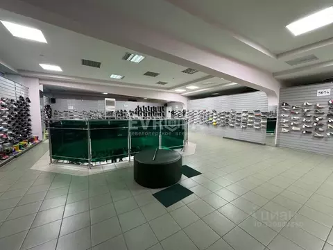 Торговая площадь в Ульяновская область, Ульяновск ул. Автомобилистов, ...