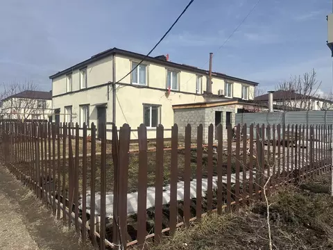 Таунхаус в Самарская область, Ставропольский район, с. Ягодное, ...