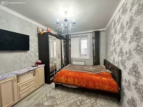 2-комнатная квартира: Дербент, переулок Карла Маркса, 98к1 (80 м)