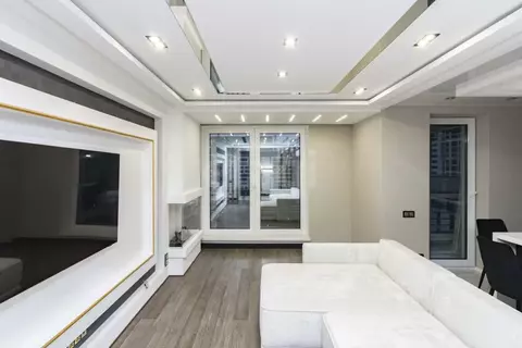 3-к кв. Тюменская область, Тюмень ул. 50 лет Октября, 57Б (82.5 м)