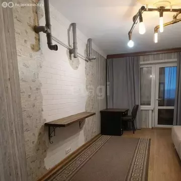 3-комнатная квартира: Барнаул, улица Солнечная Поляна, 13 (61 м)