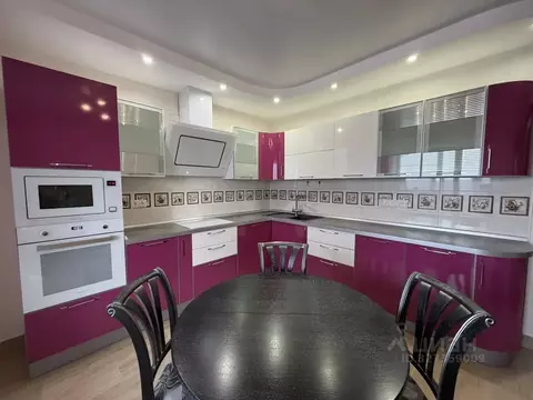 1-к кв. Волгоградская область, Волгоград ул. Фадеева, 63 (55.0 м)