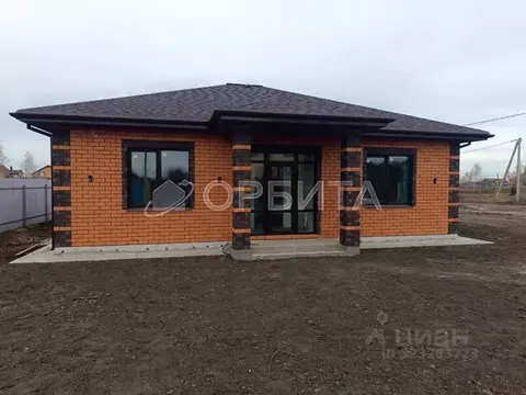 Дом в Тюменская область, Тюменский муниципальный округ, д. Ушакова ...