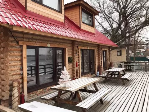 Дом в Самарская область, Самара ул. Берег реки Волги, 83В (33 м)