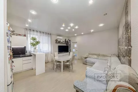 3-к кв. Челябинская область, Челябинск ул. Бейвеля, 18 (80.0 м)