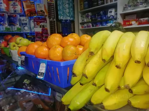 Торговая площадь в Ростовская область, Родионово-Несветайская сл. ул. ...