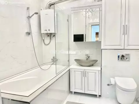 2-комнатная квартира: Москва, Большая Садовая улица, 1 (56.1 м)