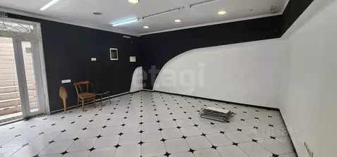 Помещение свободного назначения в Крым, Ялта ул. К. Маркса, 9 (100 м)