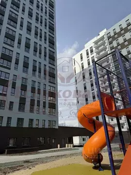 2-к кв. Курганская область, Курган Заозерный жилрайон, 1-й мкр, 22А ...