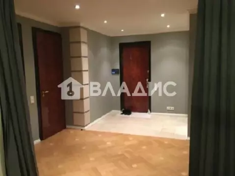 Продается 2-комнатная квартира